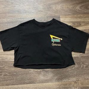 cropped in n out tshirt 🩷